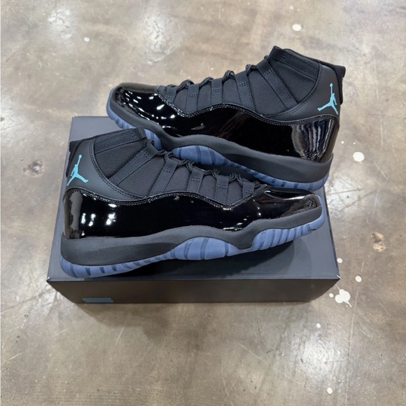 Jordan 11 Gamma